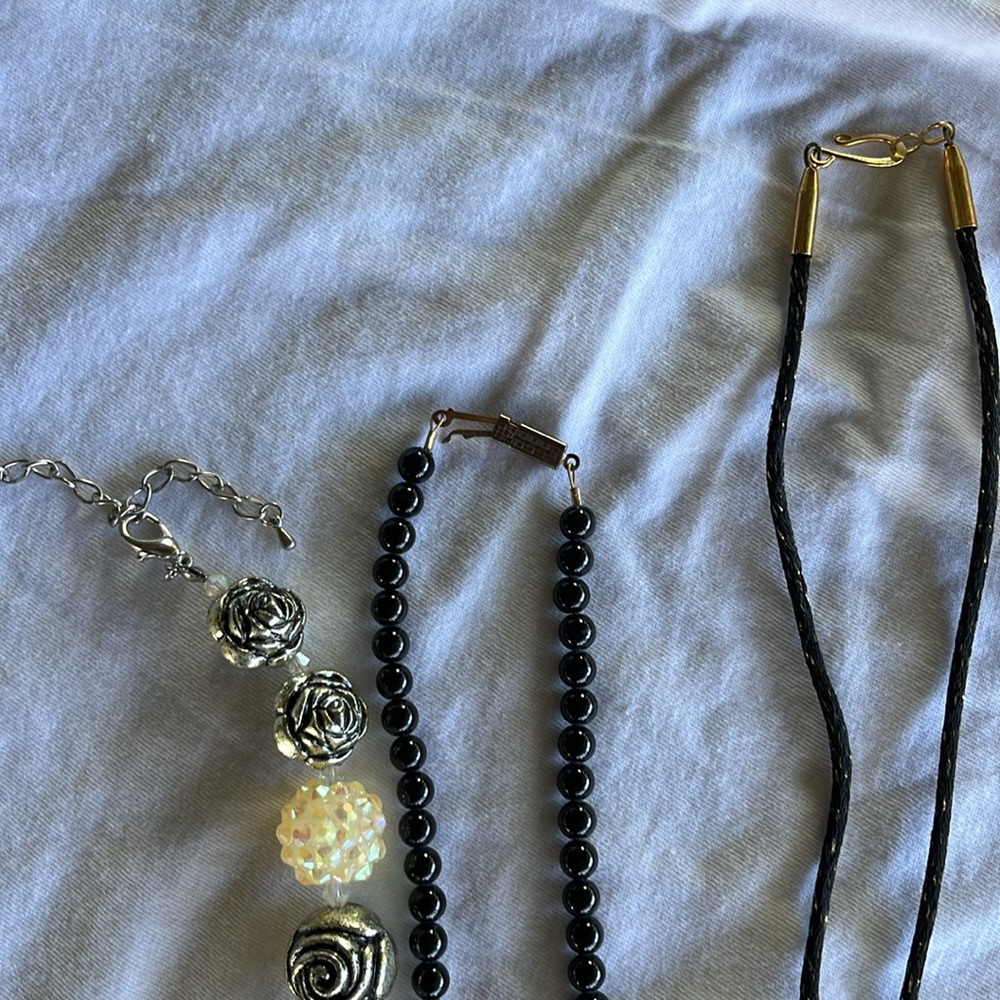 Necklaces - Picture 2 of 4
